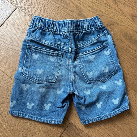 GAP Boys 4T Disney Mickey Mouse Pull-On Denim Shorts - EUC+ - Picture 3 of 4